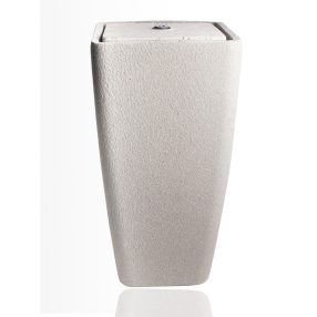 KÜLTÉRI CSOBOGÓ, HOSSZÚKÁS, NÉGYSZÖG ALAKÚ, HOMOKKŐ