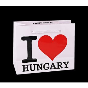   PAPÍRTASAK FÉNYES, FEHÉR ALAPON FEKETE I LOVE HUNGARY FELIRATTAL, PIROS SZÍVVEL